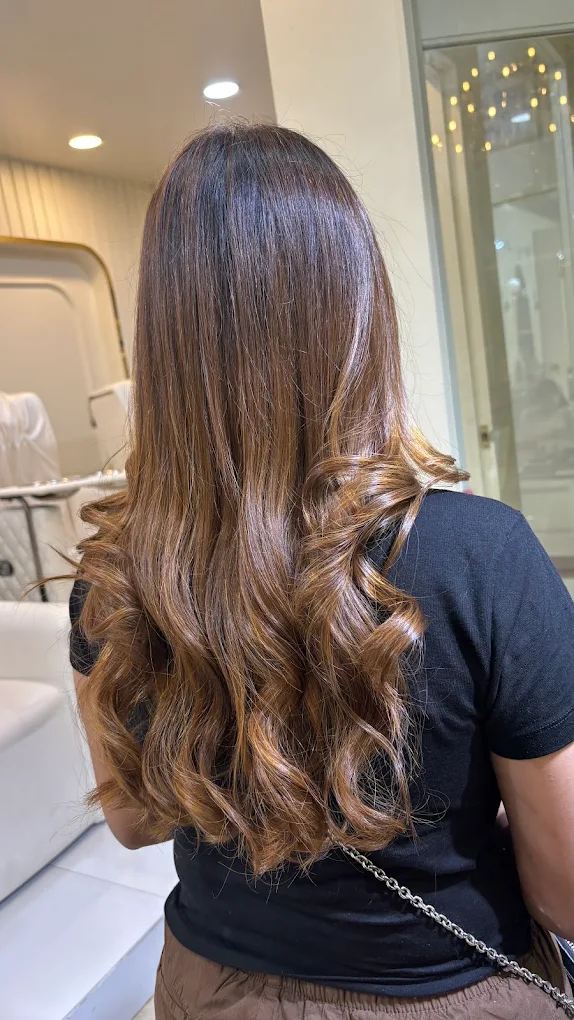 Caramel Balayage Soft Waves at Best Salon Baner